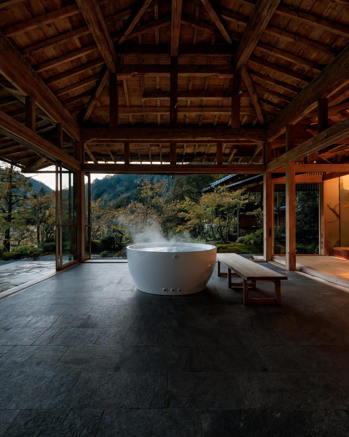 LUNA warm, in a cedar pavilion in Japan